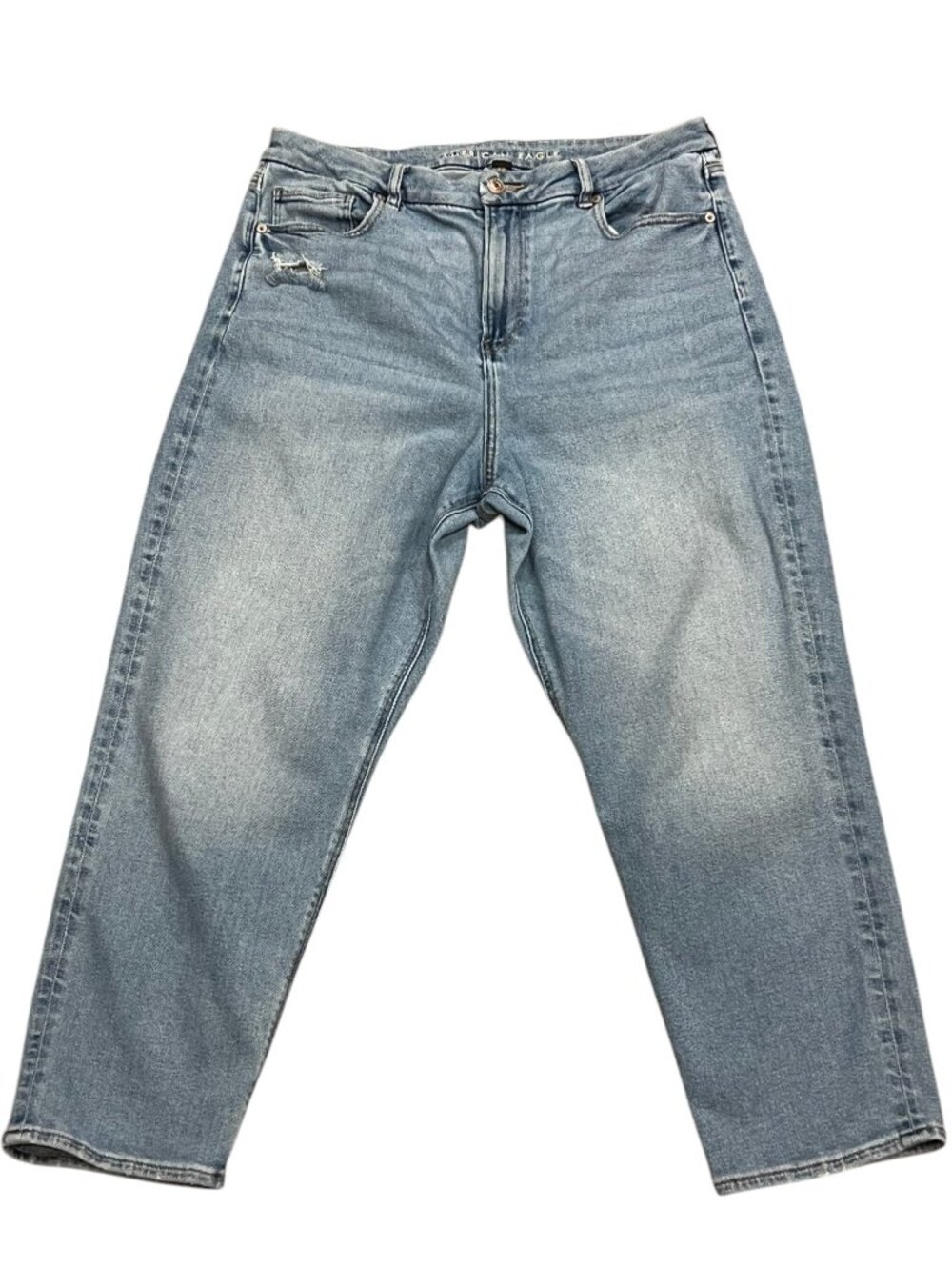 American Eagle Curvy Mom Jean, Light Wash, 16 Short